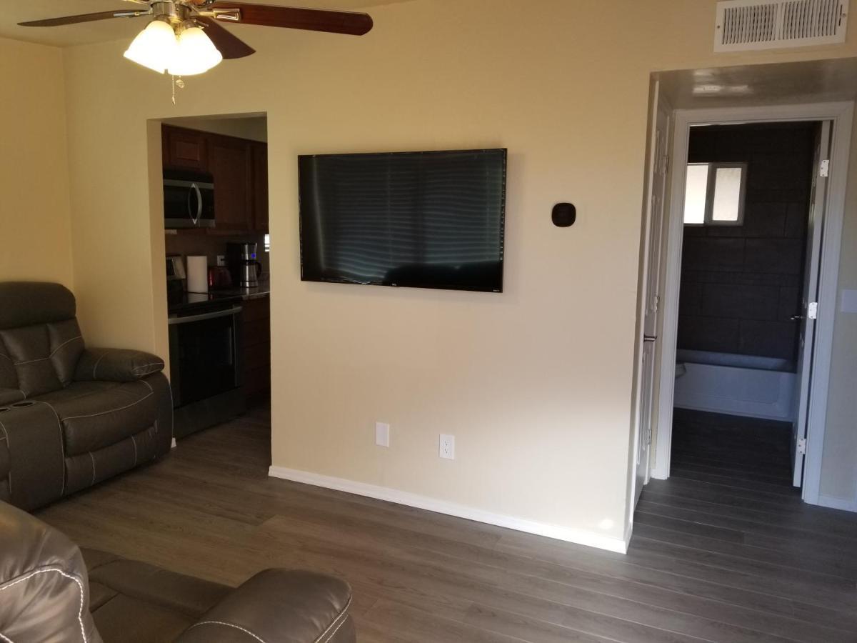 Southwest Tucson Gateway Apartment Bagian luar foto